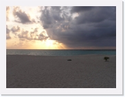 rP9290045 * 614 x 461 * (44KB)