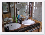 26 * 614 x 461 * (66KB)