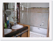 27 * 614 x 461 * (65KB)