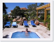 holelspaP4160059 * 614 x 461 * (80KB)