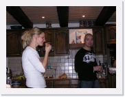 PC220234 * 614 x 461 * (56KB)